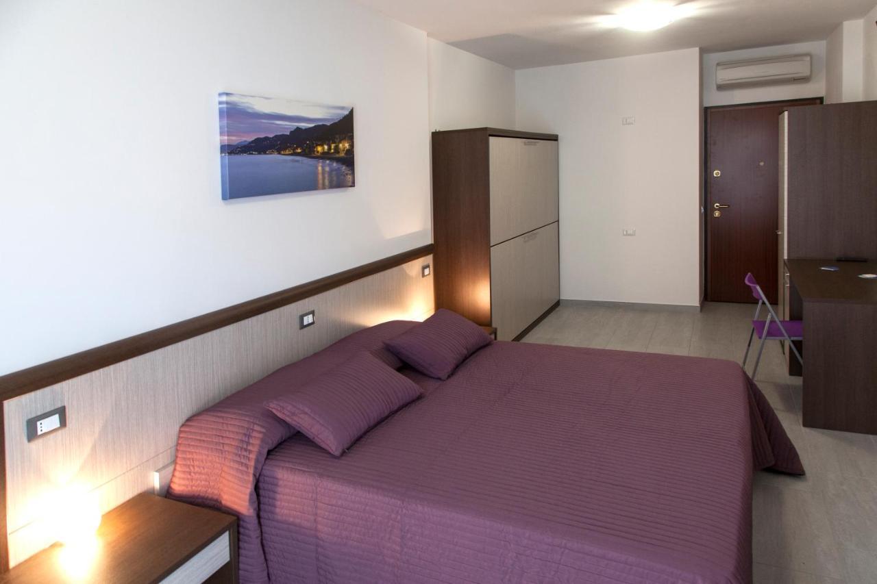 Locanda Brezza Marina Camera Quadrupla Finale Ligure Luaran gambar